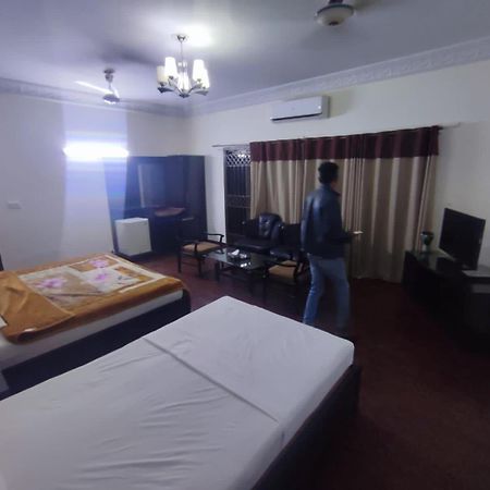 Hotel Clifton Inn Karachi Extérieur photo