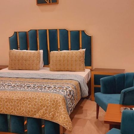 Hotel Clifton Inn Karachi Extérieur photo