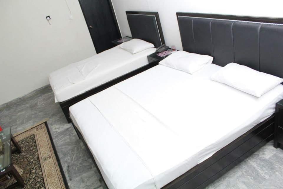 Hotel Clifton Inn Karachi Extérieur photo